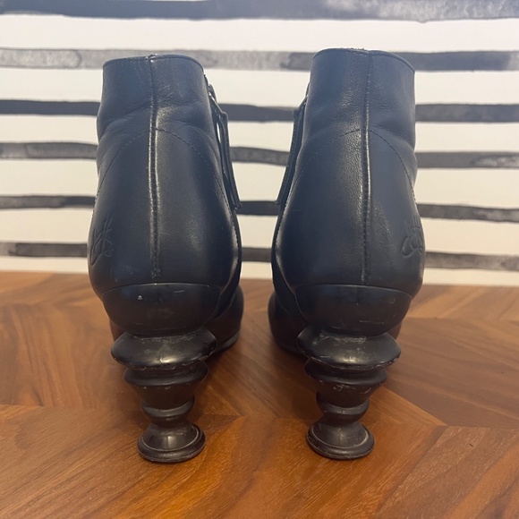 John Fluevog Rockstar Nuumite ankle boots booties size 9 - Picture 4 of 6